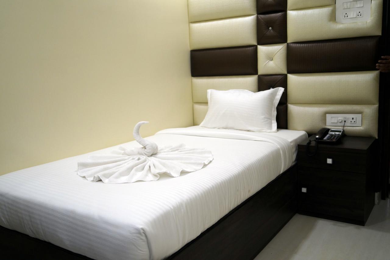Hotel Silver Arcade Māldah 외부 사진