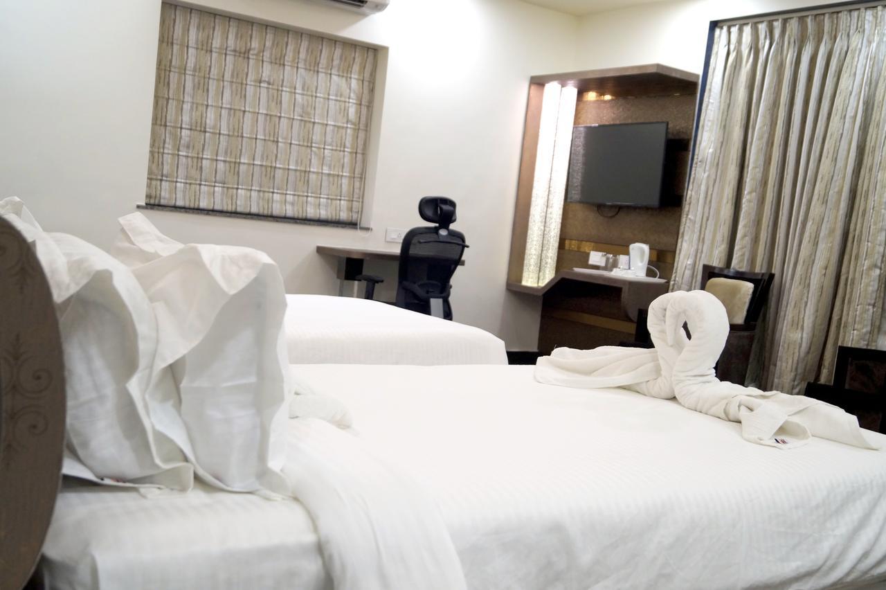 Hotel Silver Arcade Māldah 외부 사진